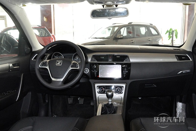 2014款 1.5T 手動尊貴型