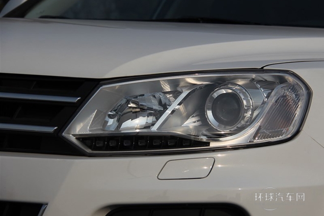 2014款 1.5T 手動尊貴型