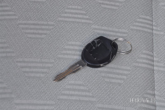 2012款 1.2L標準型