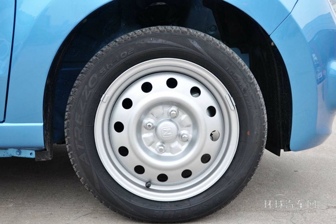 2013款 1.0L 舒適型