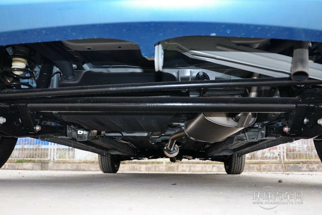 2013款 1.0L 舒適型