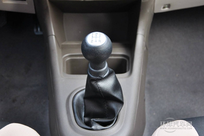 2013款 1.0L 舒適型