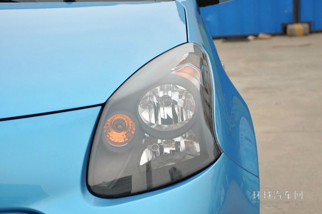 2013款 1.0L 舒適型