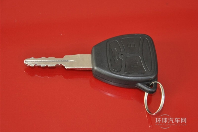 2013款 1.3L 手動(dòng)舒適型4A90M