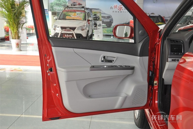 2013款 1.3L 手動舒適型4A90M