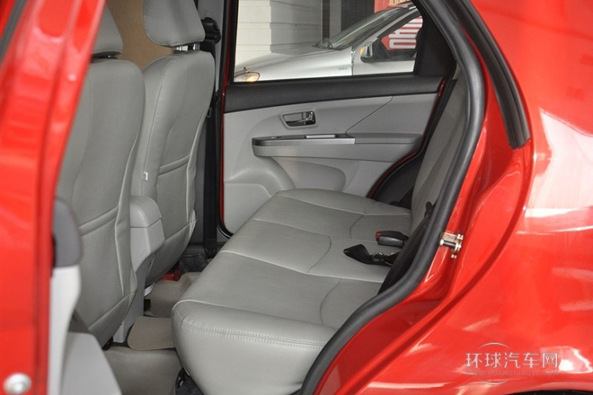 2013款 1.3L 手動舒適型4A90M