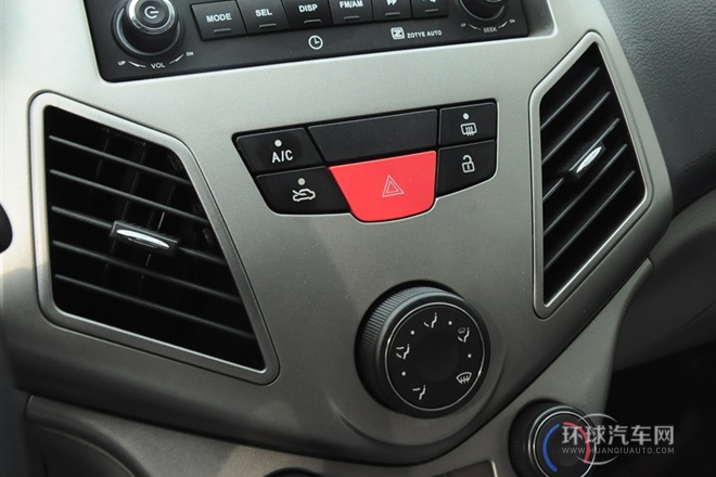 2011款 1.3L 手動尊貴型