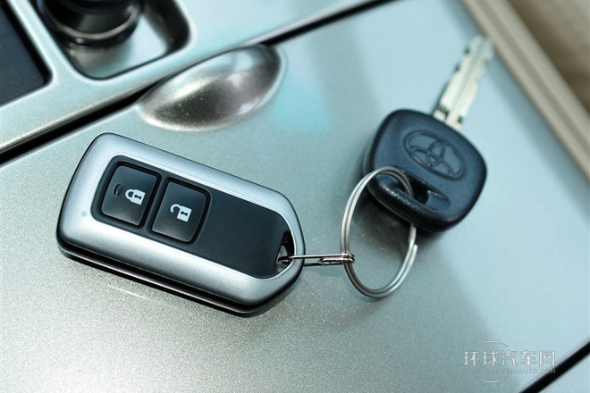 2012款 3.5L 四驅7座豪華版