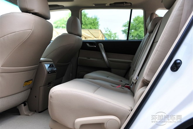 2012款 3.5L 四驅(qū)7座豪華版