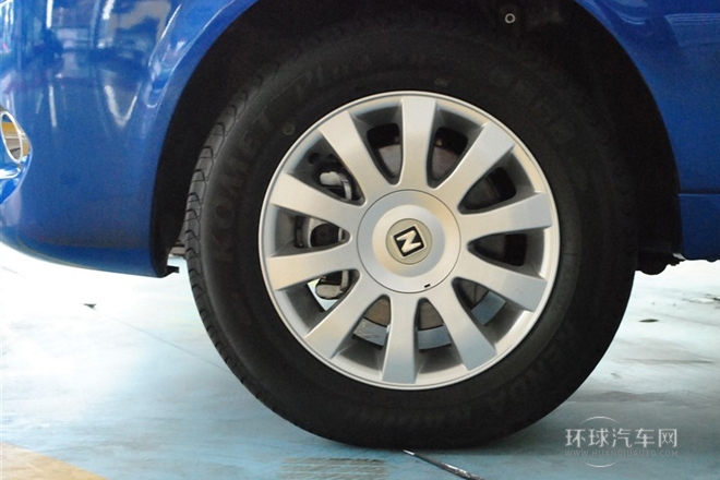 2011款 1.5L 自動尊貴型