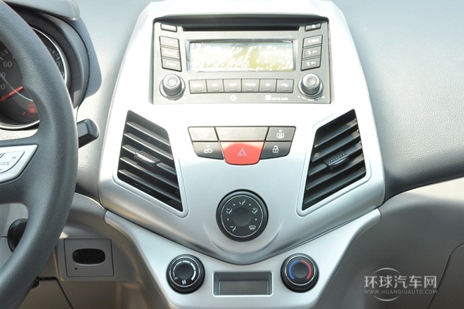 2011款 1.5L 自動尊貴型