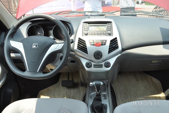 2011款 1.5L 自動(dòng)尊貴型