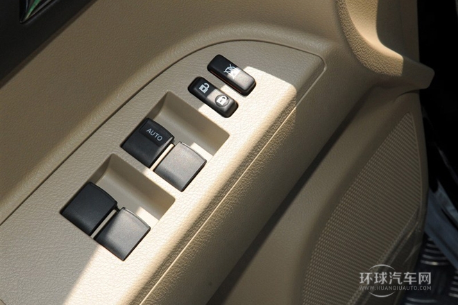 2012款 3.5L 四驅7座至尊版