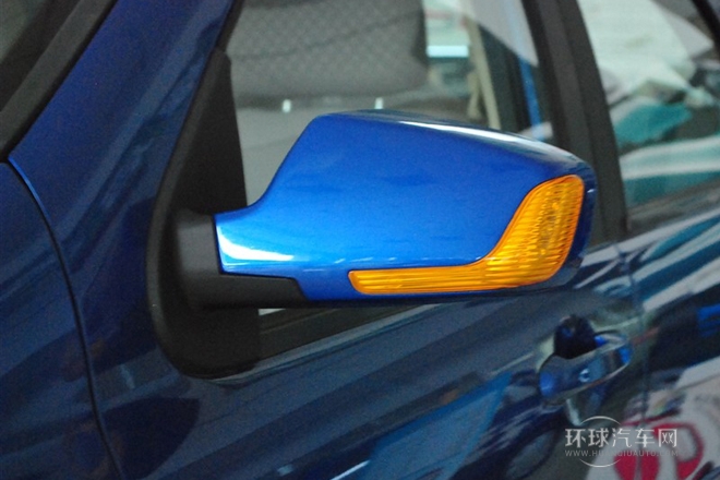 2011款 1.5L 自動尊貴型