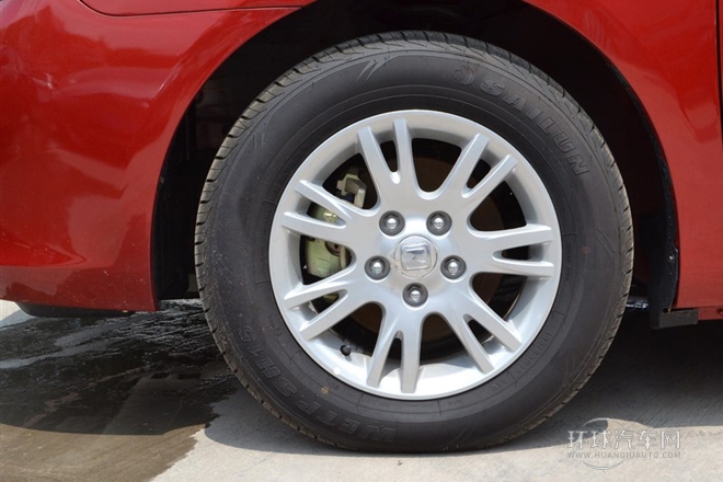 2014款 1.5L 手動尊貴型