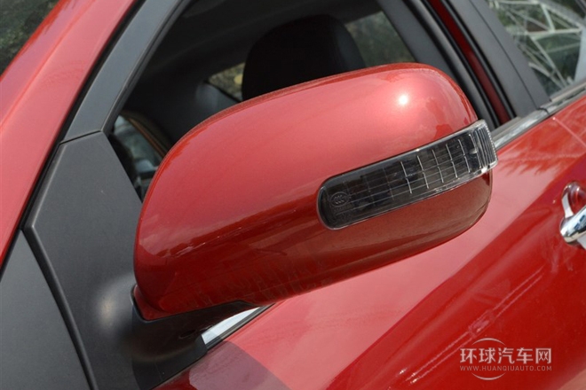 2014款 1.5L 手動尊貴型