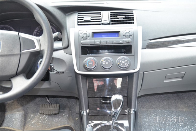 2014款 1.6L 自動(dòng)精英型