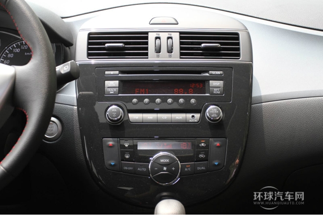 2011款 1.6T 手動致酷版