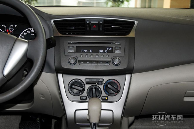 2012款 1.6XE CVT舒適版