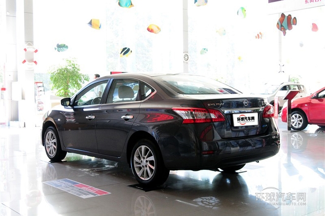 2012款 1.6XE 手動舒適版