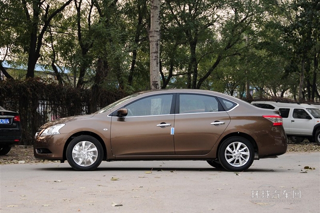 2012款 1.6XL CVT豪華版