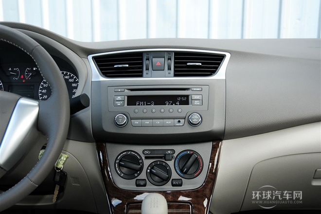 2012款 1.6XL 手動豪華版