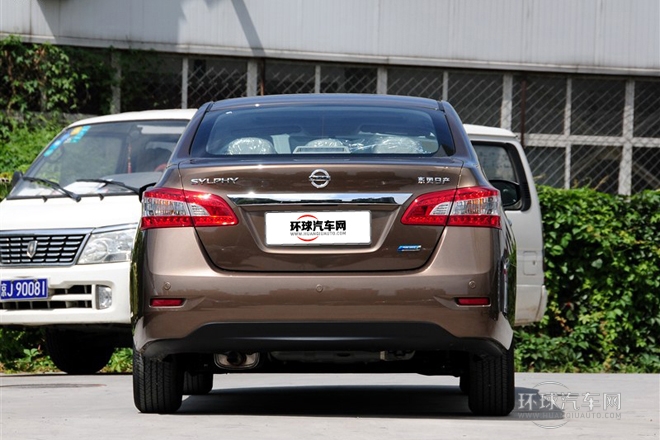 2012款 1.6XL 手動(dòng)豪華版