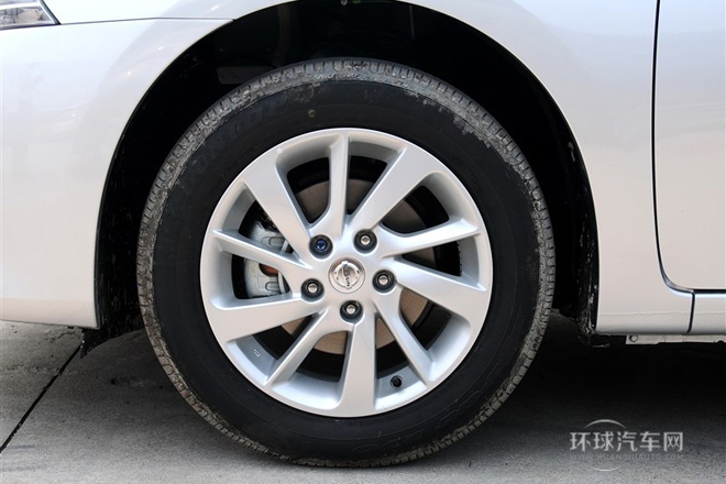 2012款 1.8XL CVT豪華版