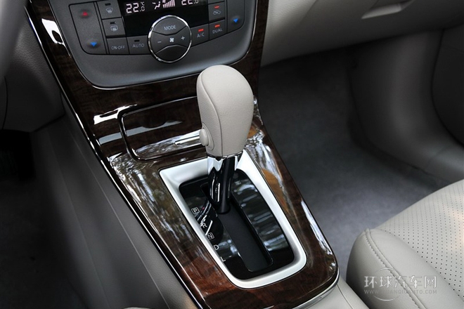 2012款 1.8XL CVT豪華版