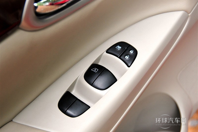 2012款 1.8XL 手動豪華版