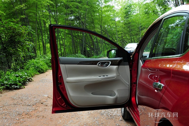 2012款 1.8XL 手動(dòng)豪華版