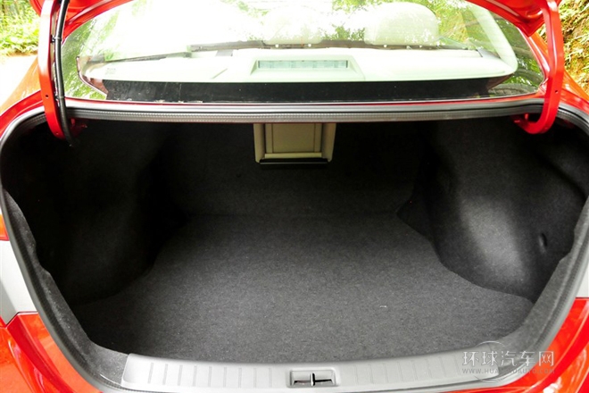 2012款 1.8XL 手動豪華版