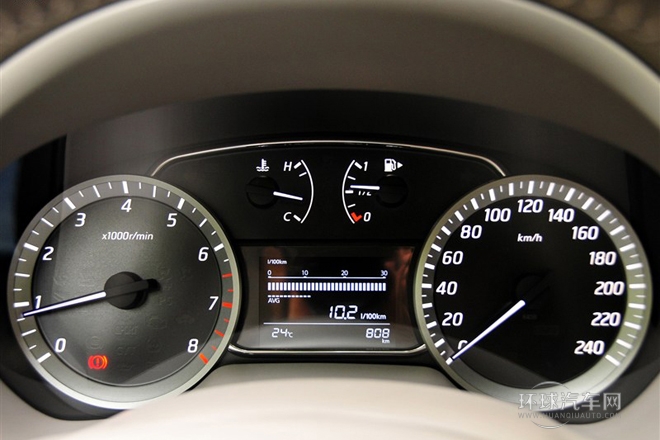 2012款 1.8XL 手動豪華版