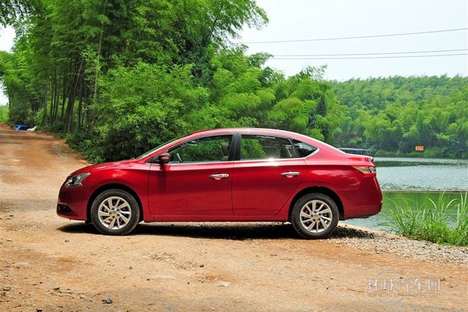 2012款 1.8XL 手動豪華版