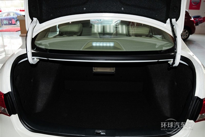 2012款 經典 1.6XL 手動豪華版