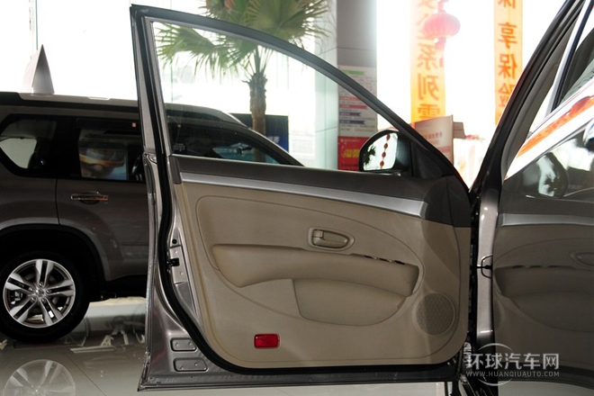 2012款 經典 1.6XL 自動豪華版