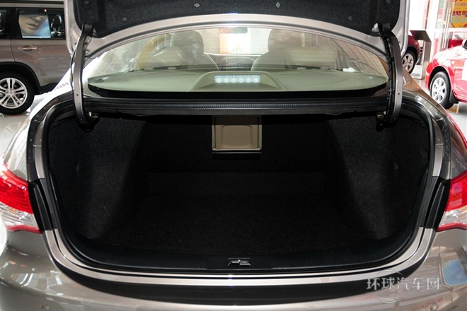 2012款 經典 1.6XL 自動豪華版