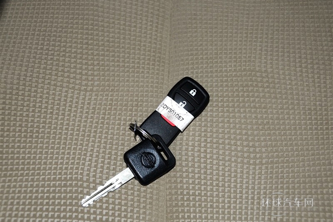 2013款 1.6XE CVT舒適版