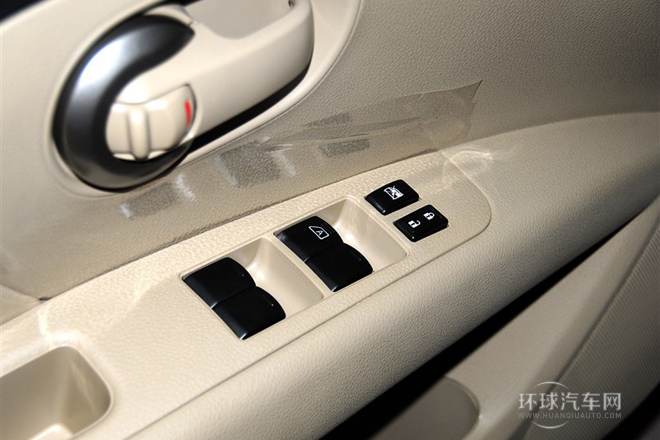 2013款 1.6XE CVT舒適版