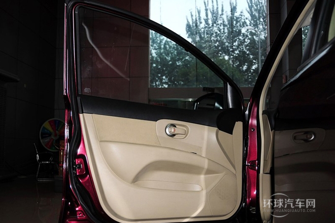 2013款 1.6XE CVT舒適版