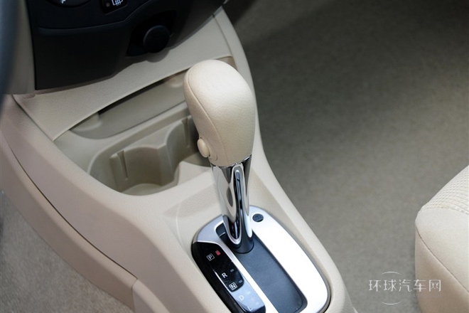 2013款 1.6XL CVT豪華版