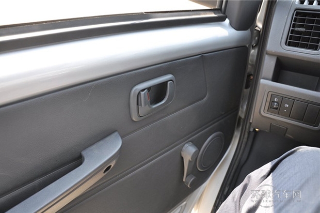 2014款 1.2L超值版廂貨 基本型A12京V（五座）