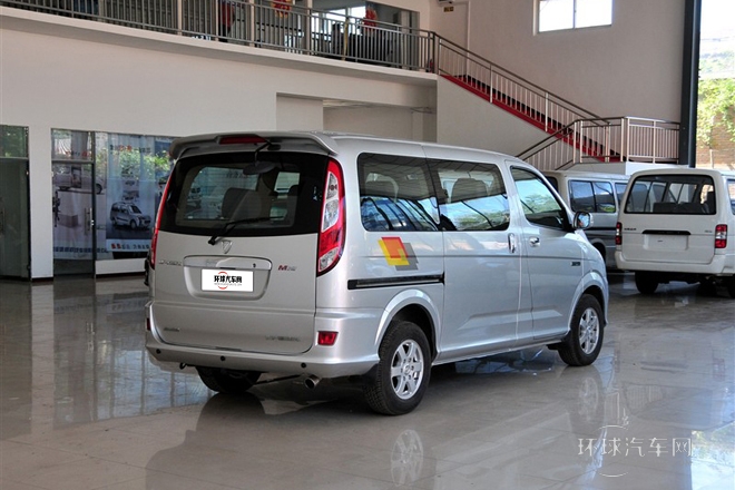 2011款 2.4L-M240SL財富快車舒適版4G64