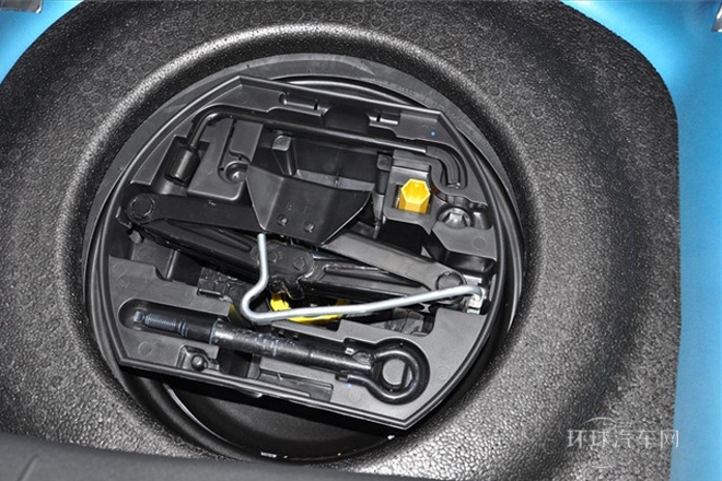 2012款 1.6L 風尚版