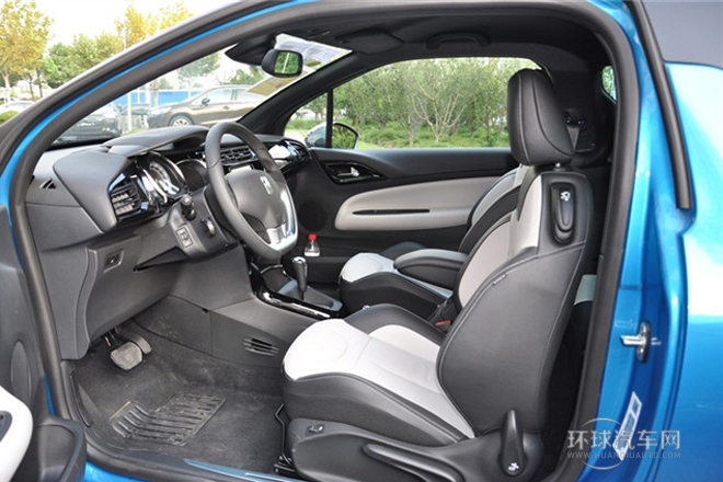 2012款 1.6L 風尚版