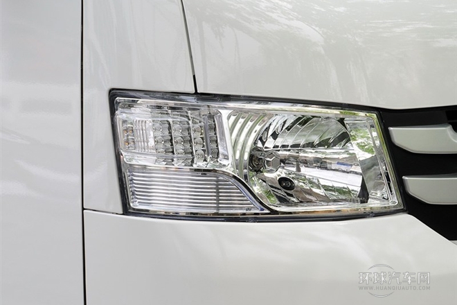 2014款 2.8T商務版高頂4JB1T