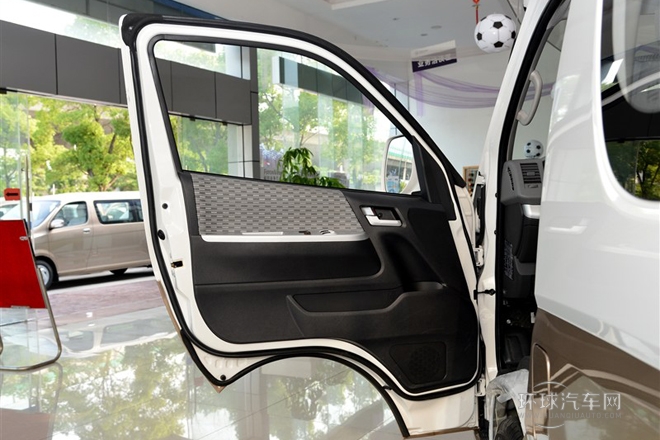 2014款 2.0L商通版高頂486EQV4