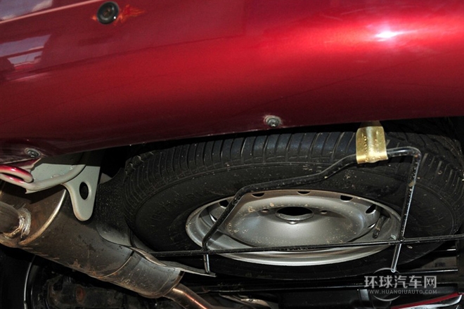 2011款 宜商 1.5L 標(biāo)準(zhǔn)版