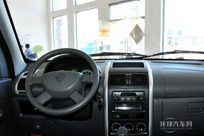 2011款 宜商 1.5L 標(biāo)準(zhǔn)版