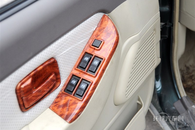 2011款 2.8T開拓者T3